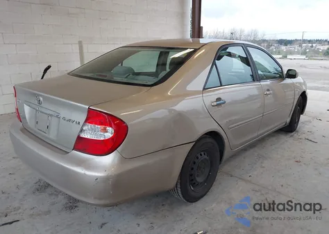 2004 Toyota Camry Le from USA, damaged, VIN 4T1BE32K84U837762